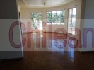 Segundo piso de casa - edificio