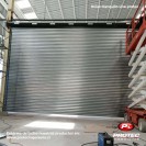 cortinas de aluminio protec ingenieria para locales en santiago