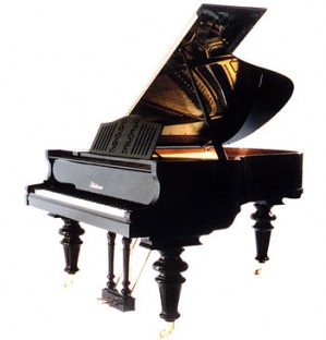 Ver&oacute;nica D&iacute;az Velasco Anuncios gratis en La Florida |  PIANO BLUTHNER MEDIA COLA, TODO ORIGINAL, MARFILES IMPECABLES, COLOR NEGRO, MUY BUEN ESTADO