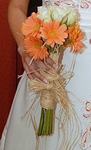 Mauricio Rojas Anuncios gratis en Santiago |  FLORES NATURALES , RAMOS DE NOVIA, DECORACION MATRIMONIOS, MAURICIO ROJAS - WILMA FUENTES PEINADOS Y MAQUILLAJES A DOMICILIO