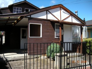 CLAUDIO MONTOYA Anuncios gratis en Puc&oacute;n |  ARRIENDO CASA PUCON VERANO 2010, CASA EQUIPADA PARA 5 PERSONAS PATIO COMPARTIDO DESDE $ 20.000.-