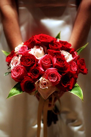 Mauricio Rojas Anuncios gratis en Santiago |  ARREGLOS FLORES NATURALES , RAMOS DE NOVIA, DECORACION MATRIMONIOS, MAURICIO ROJAS - WILMA FUENTES PEINADOS Y MAQUILLAJES A DOMICILIO