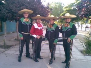 johnny luis Anuncios gratis en La Florida |  sal y tequila mariachis serenatas, mariachis en vivo serenatas