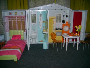 lorena arce Anuncios gratis en Macul |  casa de barbie, preciosa casita de barbie de mattel