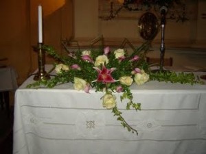 Mauricio Rojas Anuncios gratis en Santiago |  ARREGLOS FLORES NATURALES , RAMOS DE NOVIA, DECORACION MATRIMONIOS, MAURICIO ROJAS - WILMA FUENTES PEINADOS Y MAQUILLAJES A DOMICILIO