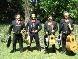 johnny luis Anuncios gratis en Santiago |  show serenatas mariachis sal y tequila mariachis, SERENATAS MARIACHIS SERENATAS MARIACHIS