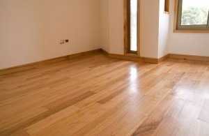 Maderera Eucasec Ltda. Anuncios gratis en Santiago |  Venta de Piso de Madera de Eucalipto Viminalis, www.eucasec.cl