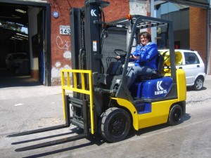 FABIOLA HERRERA Anuncios gratis en San Miguel |  GRUAS HORQUILLAS USADAS Y SEMINUEVAS San Miguel, 1 a 4,5 Toneladas gruas automáticas, semiusadas