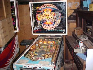 luis cerda Anuncios gratis en La Florida |  buscando flipper  bally silverball mania , estoy en busa del flipper balle  silverball mania clasico de 1978 & 1980 