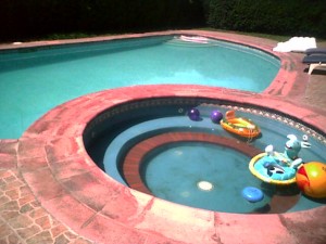 Carlos Anuncios gratis en Las Condes |  REPARACION Y MANTENCION DE PISCINAS, REPARACION Y MANTENCION DE PISCINAS