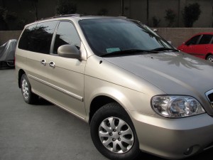 VICTOR HUGO Anuncios gratis en &Ntilde;u&ntilde;oa |  KIA CARNIVAL III 2 5  AUT   2006, FULL CRUCERO,  FLAMANTE  VENDE SU DUE&Ntilde;O ¡, MUY BIEN CUIDADO.  PARECE NUEVA