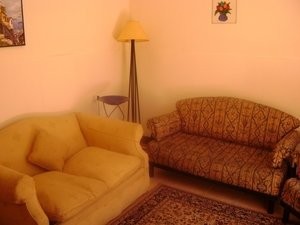 Alicia Calderon Anuncios gratis en Valpara&iacute;so |  Se arrienda diario casa amoblada en valparaiso. Dias, Semanas Fono 97508350, Ubicada en avenida alemania altura plaza bismark valparaiso