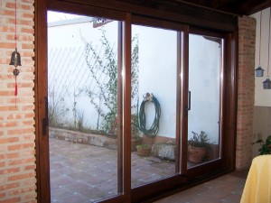 Francisco Villouta Anuncios gratis en Independencia |  ventanas correderas, ventanas proyectantes, ventanas oscilobatientes, ventanas fijas, shower door templado, puerta vidriada