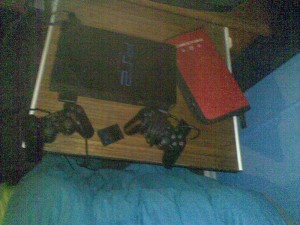 Danilo Anuncios gratis en Valpara&iacute;so |  Playstation 2+2 Joystic Originales+memorycard 8mb+43 Juegos, en buen estado