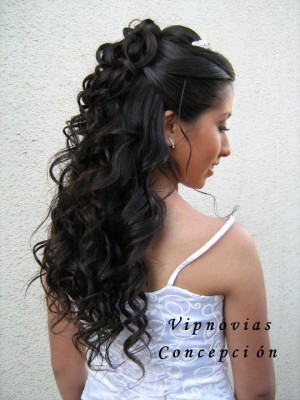 vipnovias Anuncios gratis en Concepci&oacute;n |  Maquillaje, peinado y manicure para novias, Novias: peinado, maquillaje y manicure