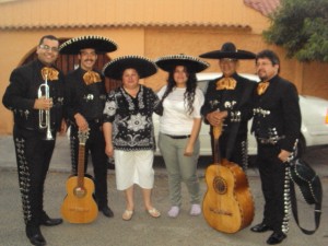 johnny luis Anuncios gratis en Renca |  sal y tequila servicios, mariachis, serenatas virtuales, 4 mariachis X $50.000. a domicilios 6388358 / 7-6260519