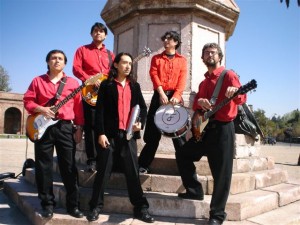 Ricardo Pincheira Anuncios gratis en Santiago |  Orquesta bailable para todo tipo de eventos, Orquesta bailable EFECTO DOMINO,musica en vivo para tu evento...
