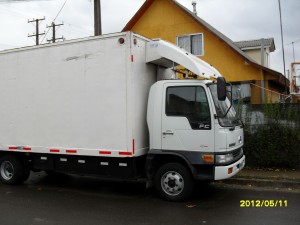 victor Anuncios gratis en Linares |  camion con equipo de frio hino fc , excelente camion 