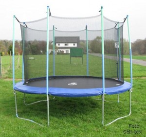 Inga Saavedra Anuncios gratis en Concepci&oacute;n |  Se vende cama el&agrave;stica $160.000, excelente estado