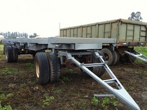 Renato Hidalgo Vald&eacute;s Anuncios gratis en Santa Cruz |  Remolque  Trayers, Remolque Trayers tronquero a&ntilde;o 2001