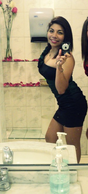 VALERIA MOYA CRUZ Anuncios gratis en Santa Ana |   BUSCO TRABAJO COMO PROMOTORA Y/O VENDEDORA/ servicio atencion al cliente, estudi&eacute; tecnico en administracion  de empresas