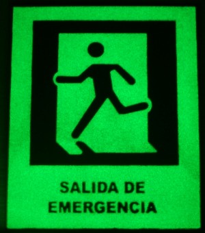 Guido Martinez L. Anuncios gratis en Santiago |  se&ntilde;al&eacute;tica y balizamiento fotoluminiscente para vias de emergencia seguras, se&ntilde;ales de seguridad, emergencia, se&ntilde;alizacion a baja altura