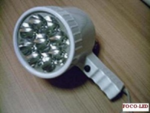 alberto Anuncios gratis en Santiago |  � Cortes de Luz, utilice este Excelente Foco de Emergencia!, 10 horas de iluminaci&oacute;n   Foco tipo-led-economico,.. luz blanca intenso
