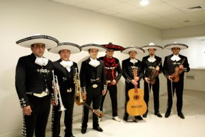 cristian Anuncios gratis en Vi&ntilde;a del Mar |  Mariachi vi&ntilde;a del mar valparaiso excelentes precios 83520771, a&ntilde;os entregando emociones y entretencion