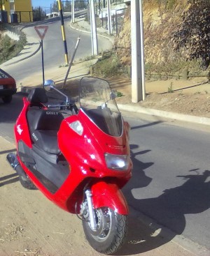 Pamela farias Anuncios gratis en Vi&ntilde;a del Mar |  Vendo scooter imperial 150 excelente estado &uacute;nica due&ntilde;a, Moto scooter