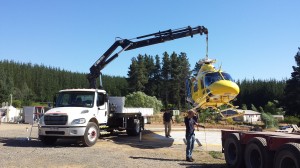 Milos Milos & C&iacute;a. Ltda. Anuncios gratis en Estaci&oacute;n Central |  Servicio de camiones pluma para realizar izajes, montajes industriales, Cami&oacute;n pluma