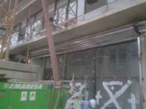 Patricio Zoro Anuncios gratis en Independencia |  Ofrecemos servicios de fabricacion de cortinas metalicas, Cortinas metalicas, cortinas metalicas enrollables, malla americana