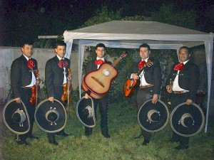 julio Anuncios gratis en Calera de Tango |  MARIACHIS TIJUANA, para todo tipo  de eventos