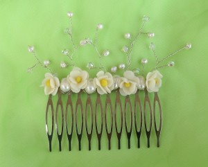 PATRICIA MUSA Anuncios gratis en Santiago |  ACCESORIOS PARA NOVIAS, TIARAS, CORONAS, DIADEMAS, CINTILLOS, PEINETAS, HAIR BANDS, RAMOS
