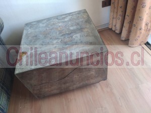 Fernando salinas Anuncios gratis en Las Condes |  2 mesas laterales vidrio espejado gris cuadradas , Mesas laterales 