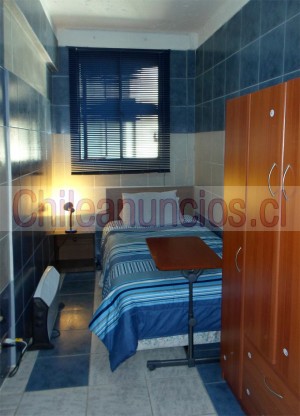 Leopoldo Anuncios gratis en Santiago |  Pieza single centrica bano privado bien ubicado, Pieza azul bano privado