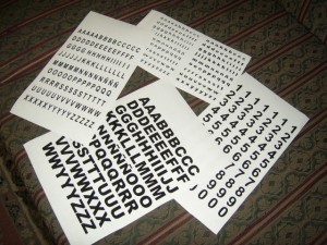 Jorge Castillo A. Anuncios gratis en Santiago |  Plotter de corte, autoadhesivos decorativos, letras , n&uacute;meros autoadhesivos, Autoadhesivos decorativos para muros y ventanales, letras y n&uacute;meros