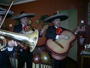 julio Anuncios gratis en Cerro Navia |  MARIACHIS EN SANTIAGO, ll&aacute;manos los mejores para disfrutar, serenatas para la familia y amigos.-